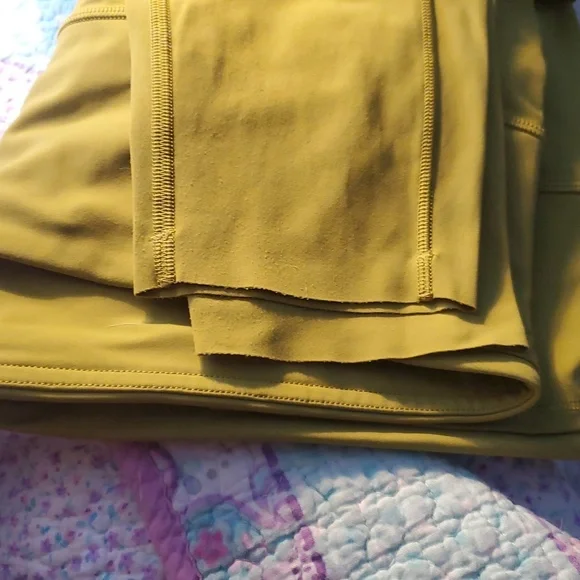Lululemon Fast And Free Golden Lime Size 12 - Picture 6 of 6
